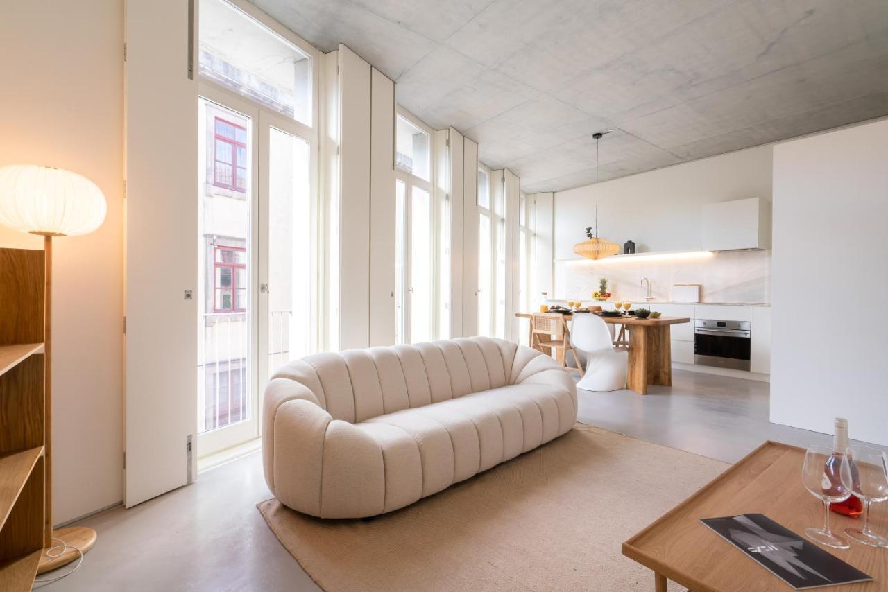 Host Wise - Luxurious Private Flats - Balcony Apartment Porto Bagian luar foto