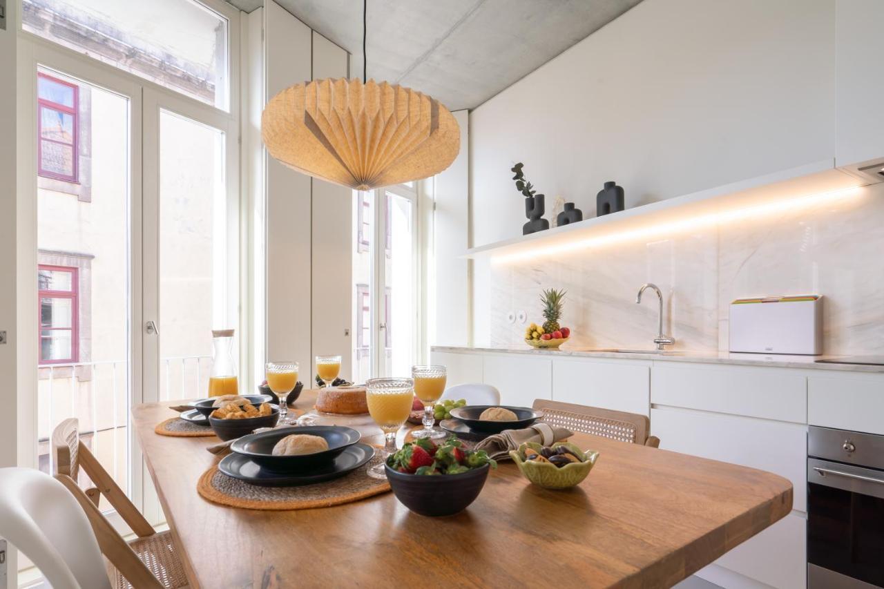 Host Wise - Luxurious Private Flats - Balcony Apartment Porto Bagian luar foto